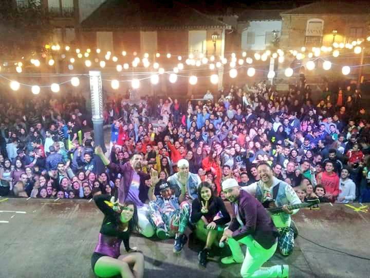 DescontrolHP's tweet photo. Se acabó lo bueno! Con esta Enorme Piedad despedimos un verano increible 😍 http://t.co/gCCjemKtc7
