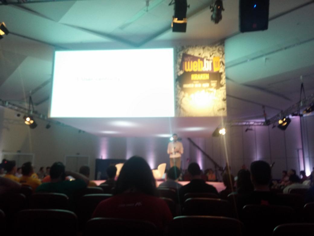 MiguelSoaresBr's tweet image. #webBR 2015, palestra sobre descentralização da web