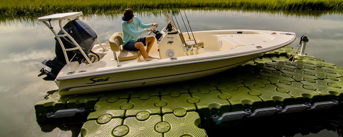 DockBlocks's tweet photo. Have you heard about our new green dock blocks? Green has never looked so good! #DockBlocks http://t.co/FyAcHqg13M