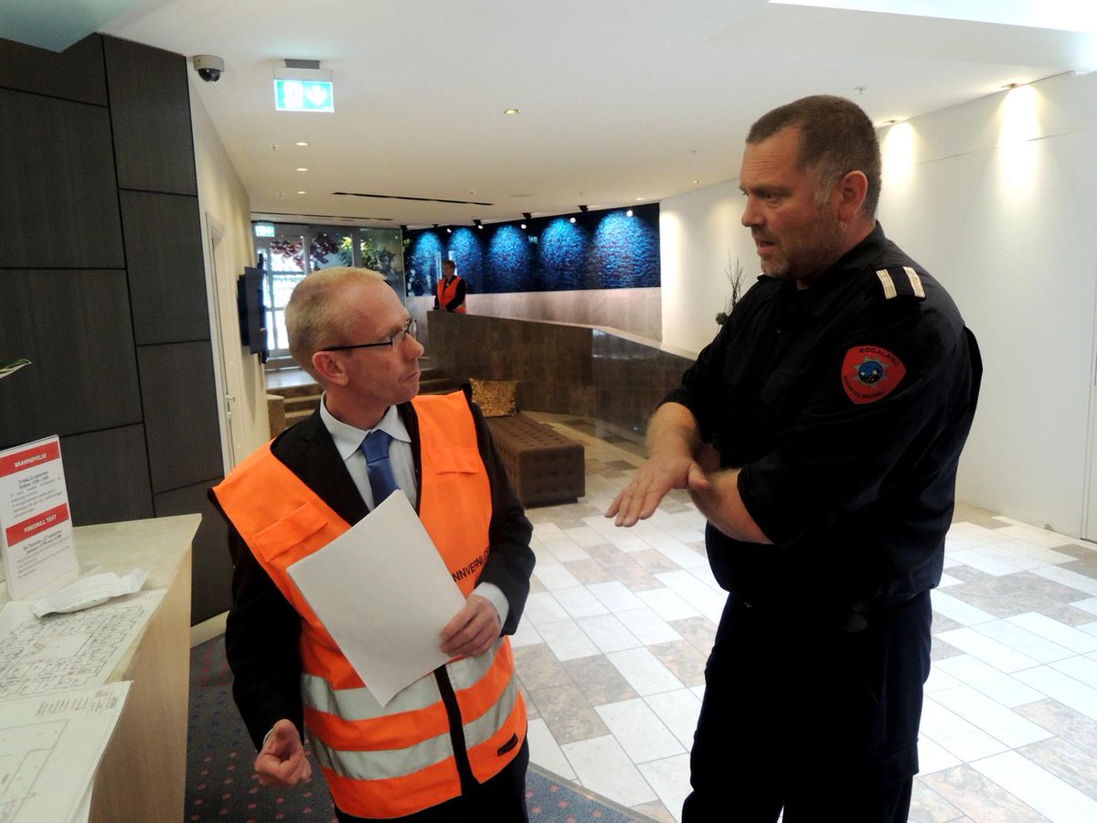 RBRoyalSVG's tweet photo. #Safety is very important for us. Therefore, we arranged the entire evacuation drill, ending with #drinks and waffles http://t.co/btfRS3pueD