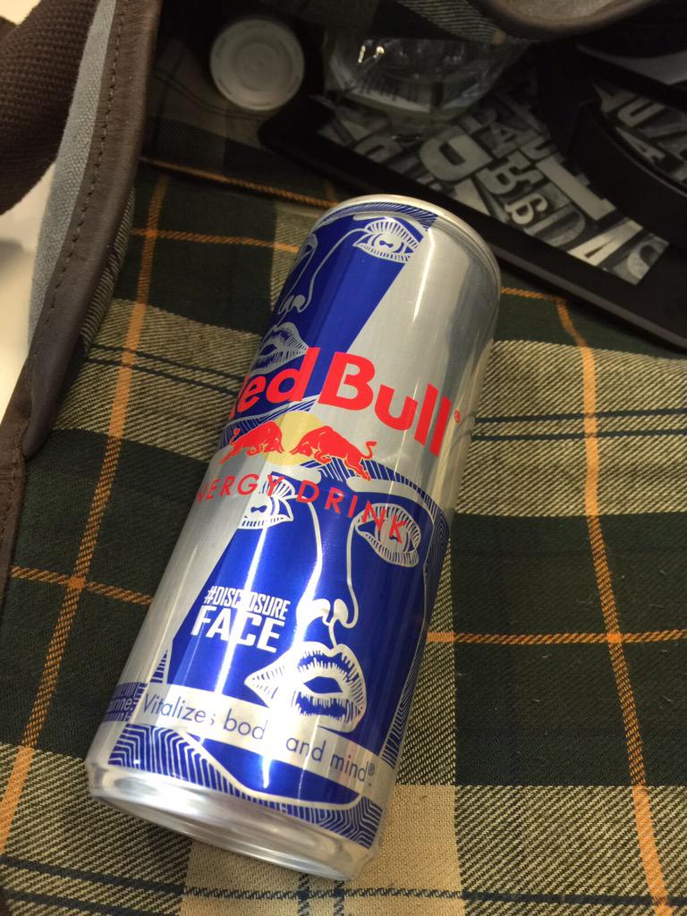 Pete6b's tweet photo. #DisclosureFace @RedBullUK 💪🏼🙌🏼👯🎉🎊 http://t.co/rN0lLjbbBC