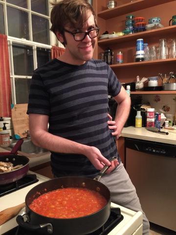 roaringblood's tweet photo. CHECK OUT YA BOY "MARINARA BOY" #MASTACHEF http://t.co/hllwRovL3f