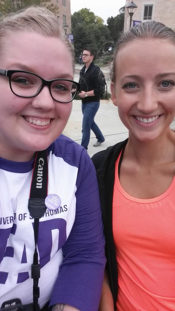 clarejenell's tweet photo. Selfie at the fall activities fair! #iamnorwegiantoo #globaltommies @UST_ISS http://t.co/AkWjyUgW7f