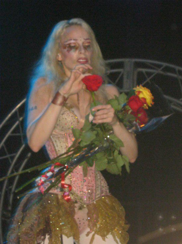  Happy Birthday Emilie Autumn, more more happy and goodluck.) 