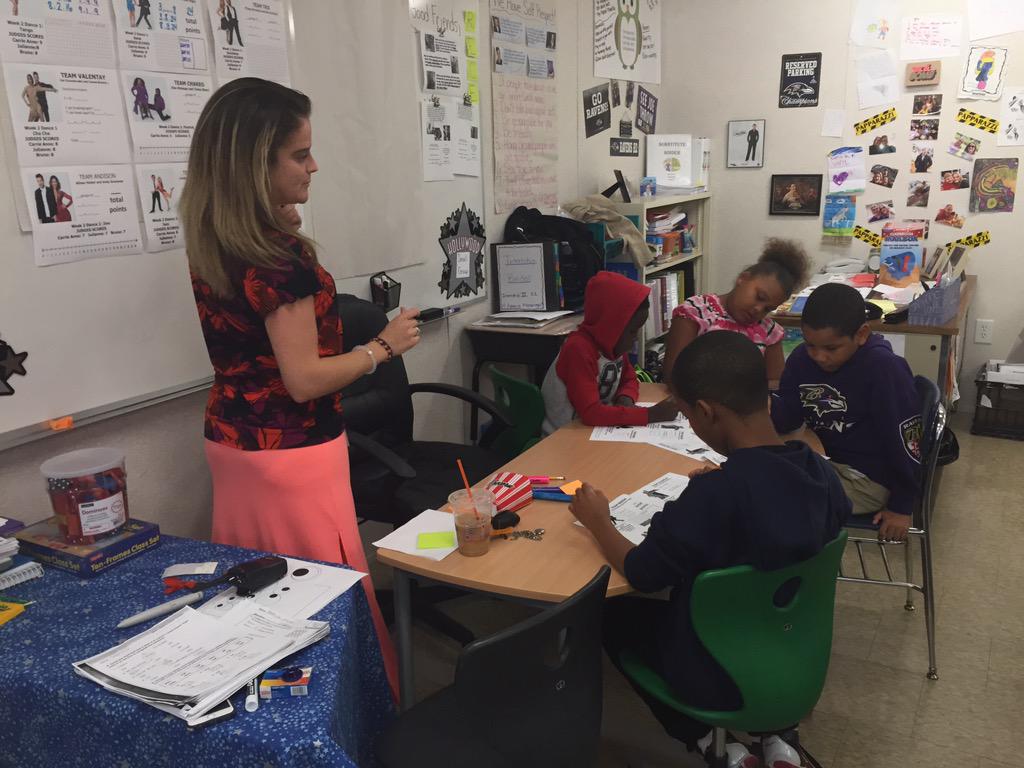 MrsStefanik's tweet image. @SharnaBurgess @nickcarter @lindsayarnold @alekskarlatos @derekhough @BindiIrwin LIVE MATH REPORTS coming soon!