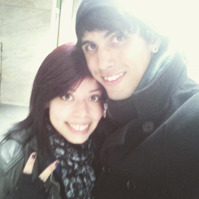 Inuyasha_exe's tweet photo. Bueno, te encontrás con tu ex y resulta alegrarte el día (?) #exGF #literallyamazing #beautiful http://t.co/eapM85JRIA