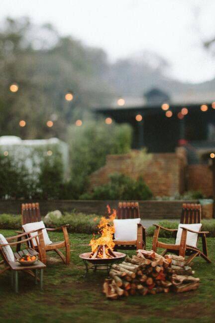 ChiIIVlbes's tweet photo. I'm so stoked for fall and every amazing thing that comes with it 🍂🌌🎃 http://t.co/7PTr2zppdl