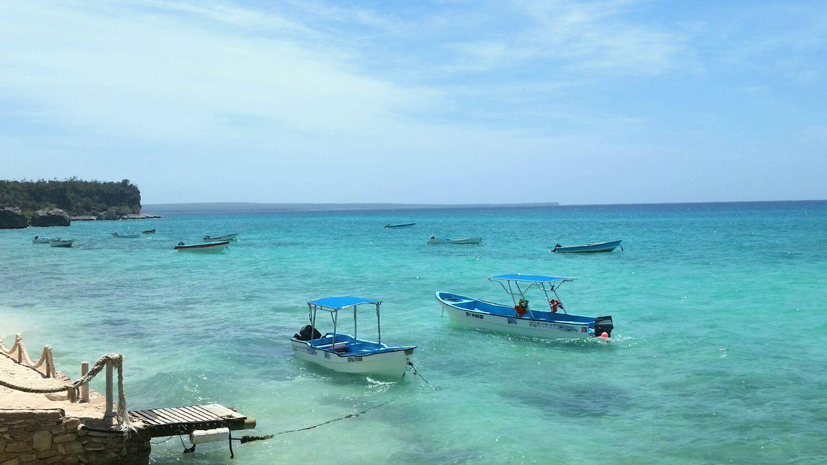 GoDomRep's tweet photo. We’re on location shooting our latest campaign. Can you guess where we are? #GoDomRep http://t.co/PlJfFT03DO