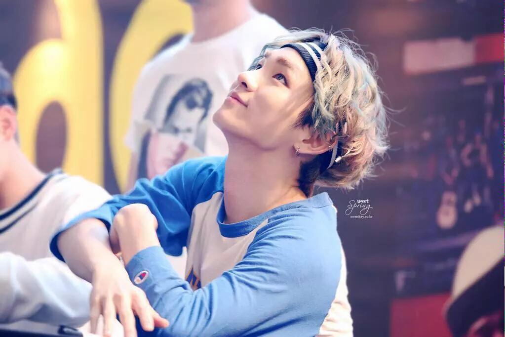 anytime_ojkmts's tweet photo. #Hapy25thKeyDay
#ジョンの嫁センイル
#키생일축하해
#기범아생일축하해
#SHINeeKeyBirthday
#키범아생일축하해 http://t.co/q36c34bvOq