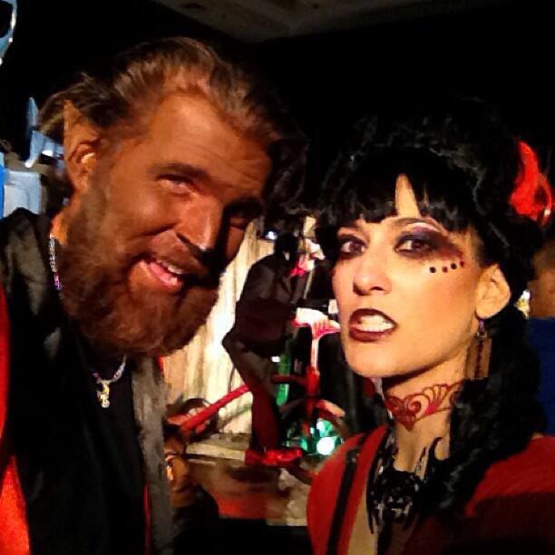 QueenGorya's tweet photo. 'Tis the season! #QueenGorya pilot up at http://t.co/yjnZvXYYSH for your viewing pleasure #Halloween #horror #Vampira http://t.co/Gulctosozn