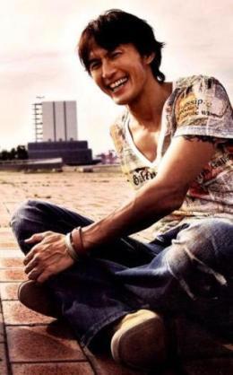 HAPPY BIRTHDAY DEAR KOSHI INABA ( ` ´ )  ( ` ´ ) 50                                           (     ) 