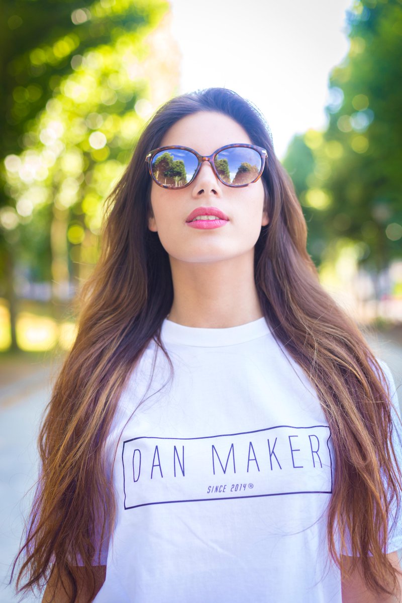 Dan__Maker's tweet photo. ✓ ✓ Soon ✓ ✓
#FollowUs
✌ Vous êtes de plus en plus à suivre, et ça nous fait + que plaisir !
✌ Photo: @MASLeMans http://t.co/RIgQcxPsh8