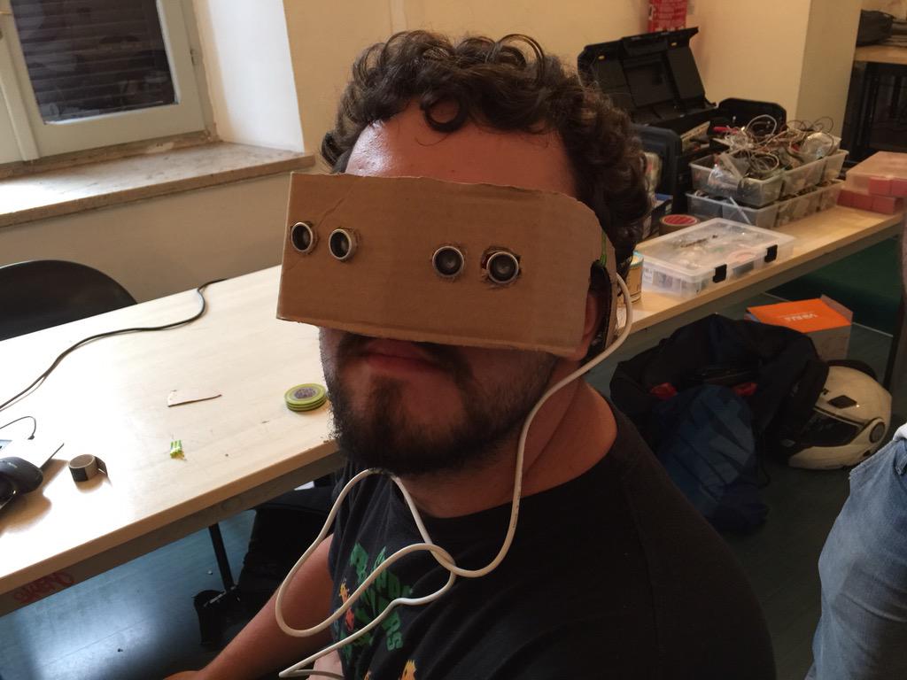 codeinvadersnet's tweet photo. @GurzoLegend ha già tirato fuori la versione 2.0 #mobiletea #mobilehacktea http://t.co/nm4dHfnLB4