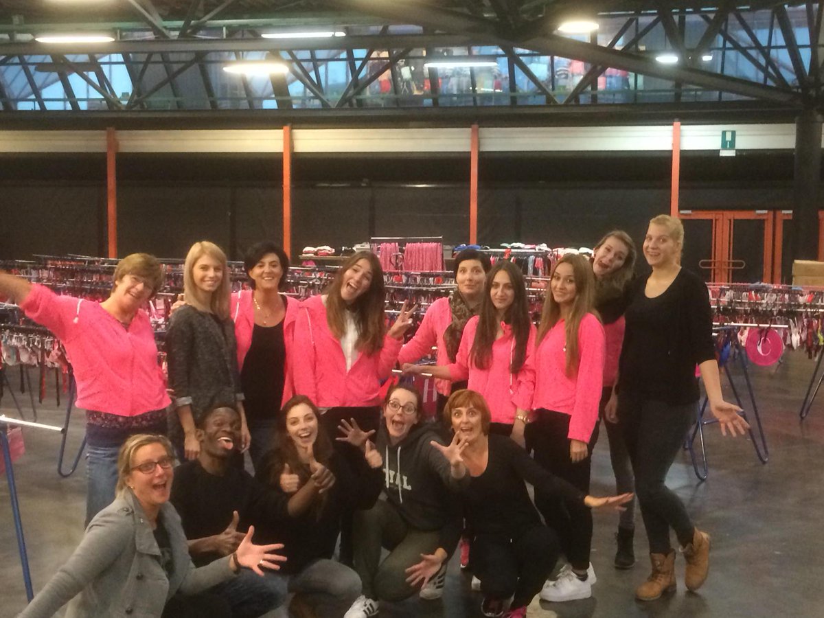 Super team of Factory Outlet Hasselt ! Fun  and great result .Ready to  welcome you!  .<a href="/P_Mountford/">Philip Mountford</a>  <a href="/DensDominique/">Dominique Dens</a>