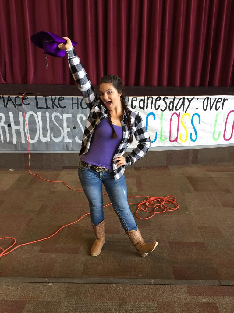 RSHSSpirit's tweet photo. Tori has spirit do you!?! Fav and rt to give her points! http://t.co/MI5nkuzGA6