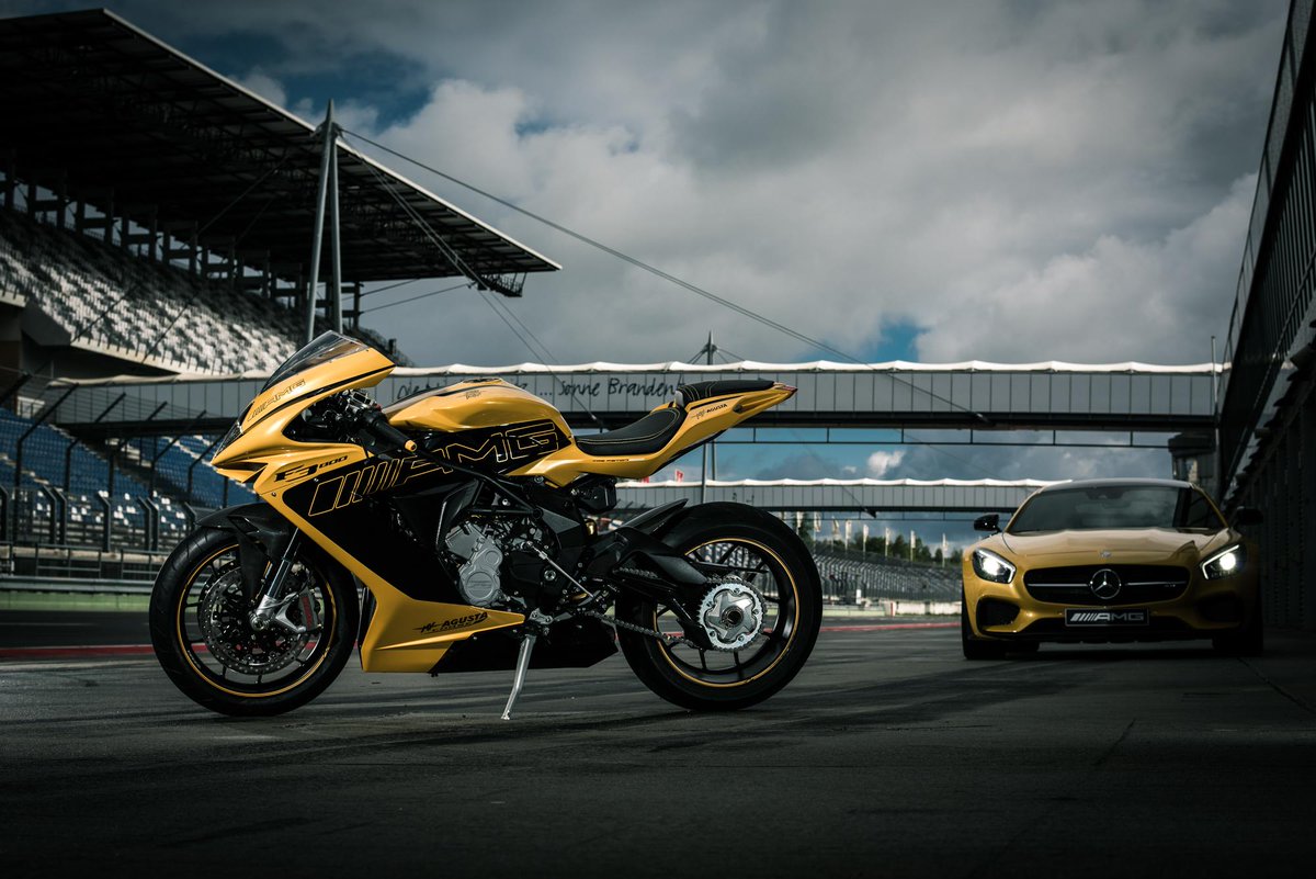 Mercedes-AMG tweet media