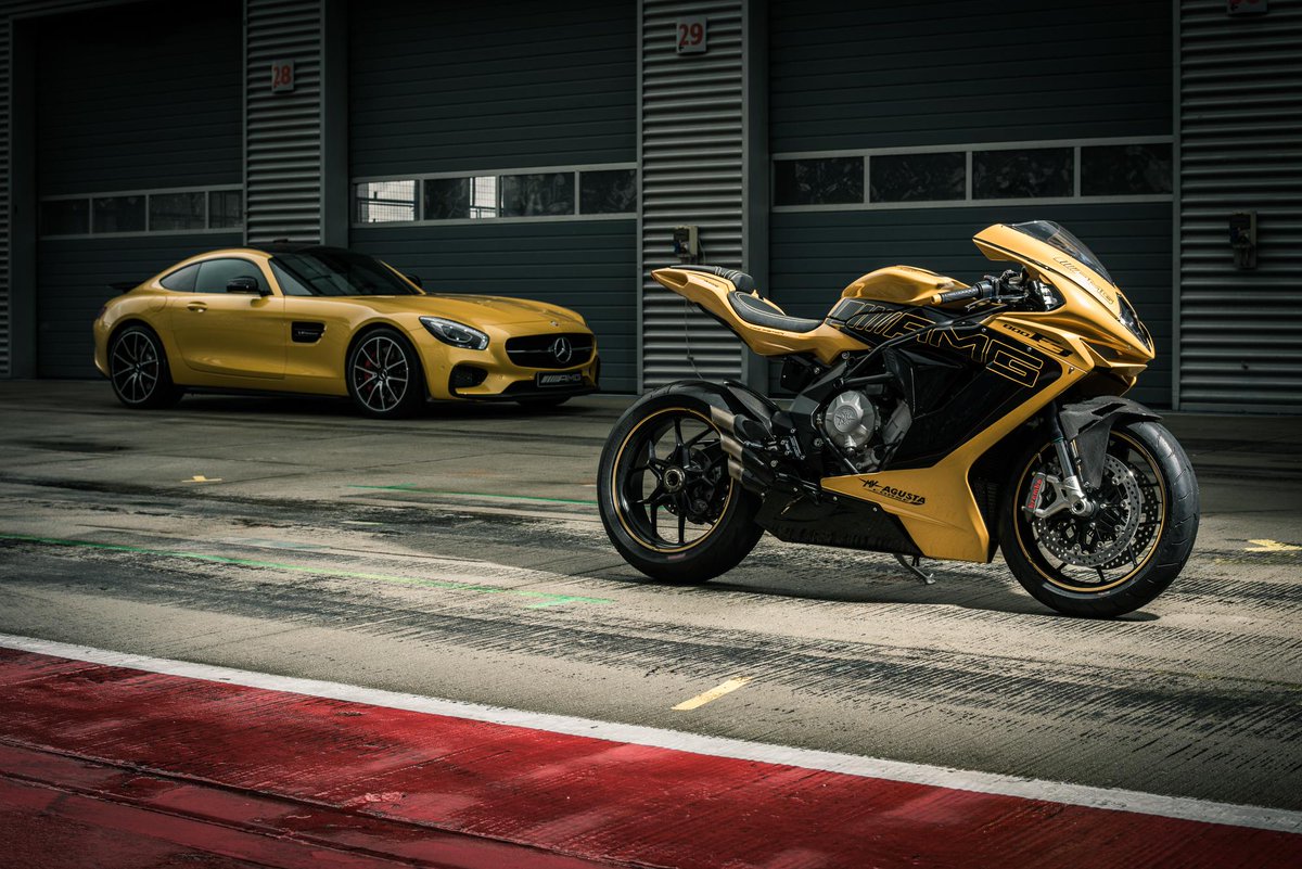 Mercedes-AMG tweet media