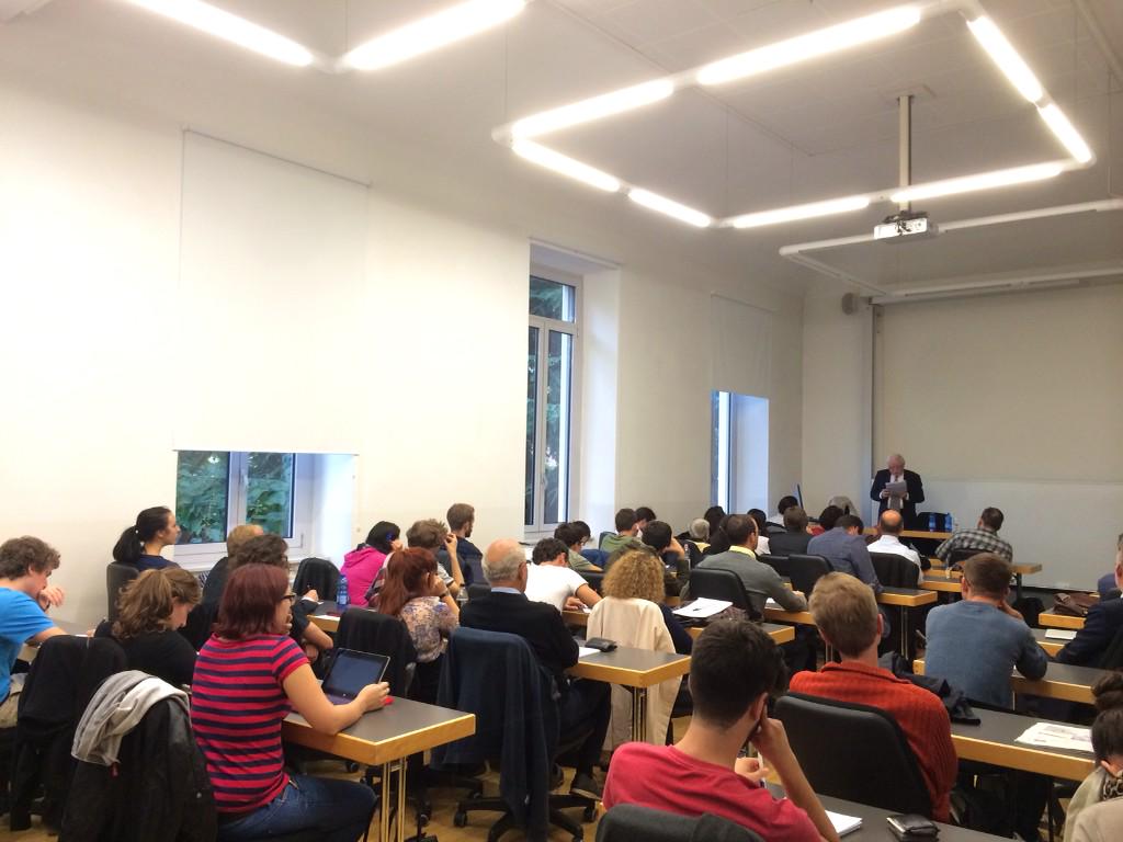 Sir Kenny <a href="/USInews/">LOTTAdiCLASSE</a>: la #filosofia non è conoscenza, è vera comprensione, grembo delle scienze bit.ly/1V8w4eE