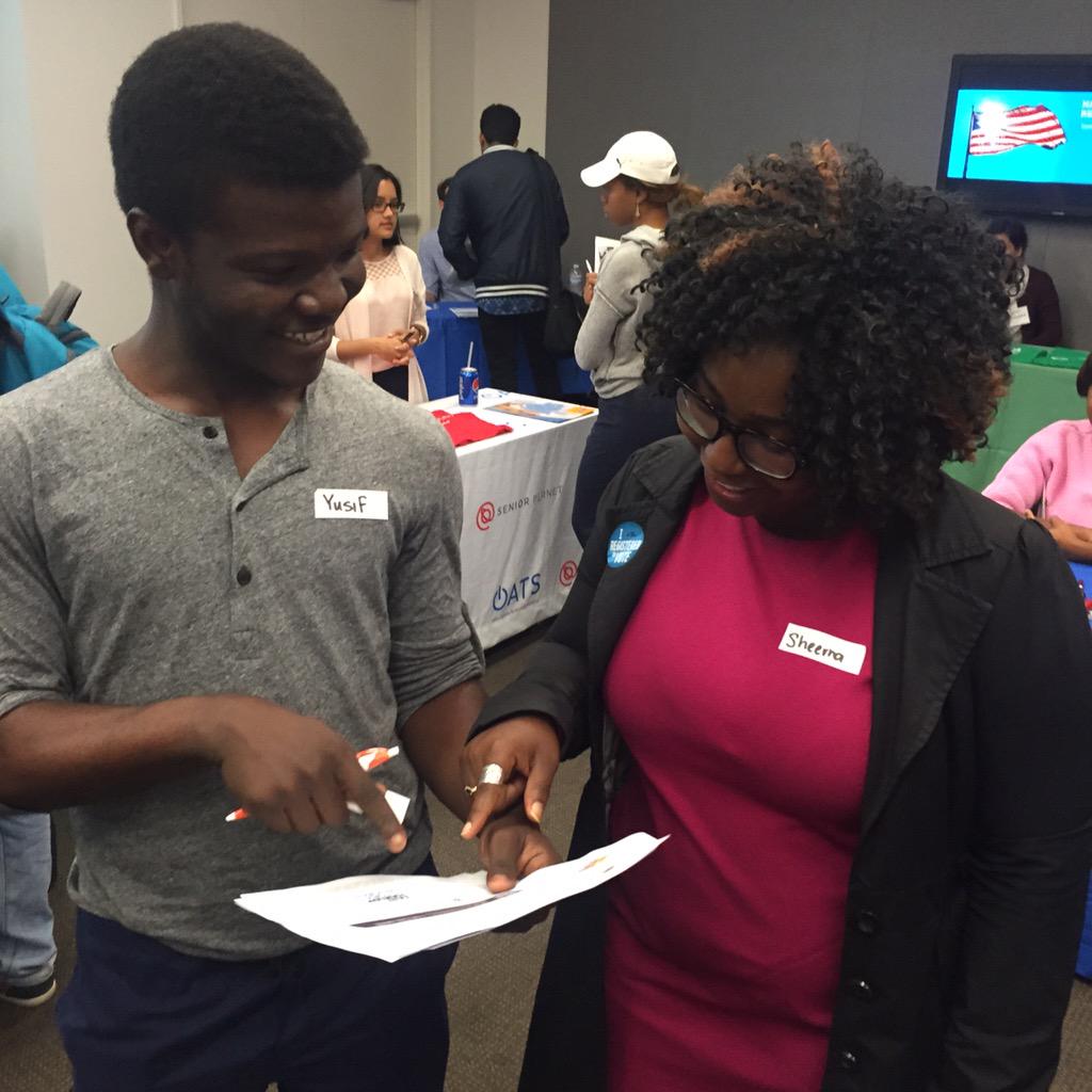 NYITcareer's tweet photo. Sheema and Yusuf from @NYIThousingNYC discussing volunteer opportunities #NYITdidthat http://t.co/bTMFNvE1fL