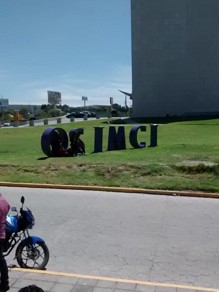 andresjito's tweet image. La comunidad estudiantil agradece este tipo de eventos  a cargo del rector @sarteaga4. #simci #upp