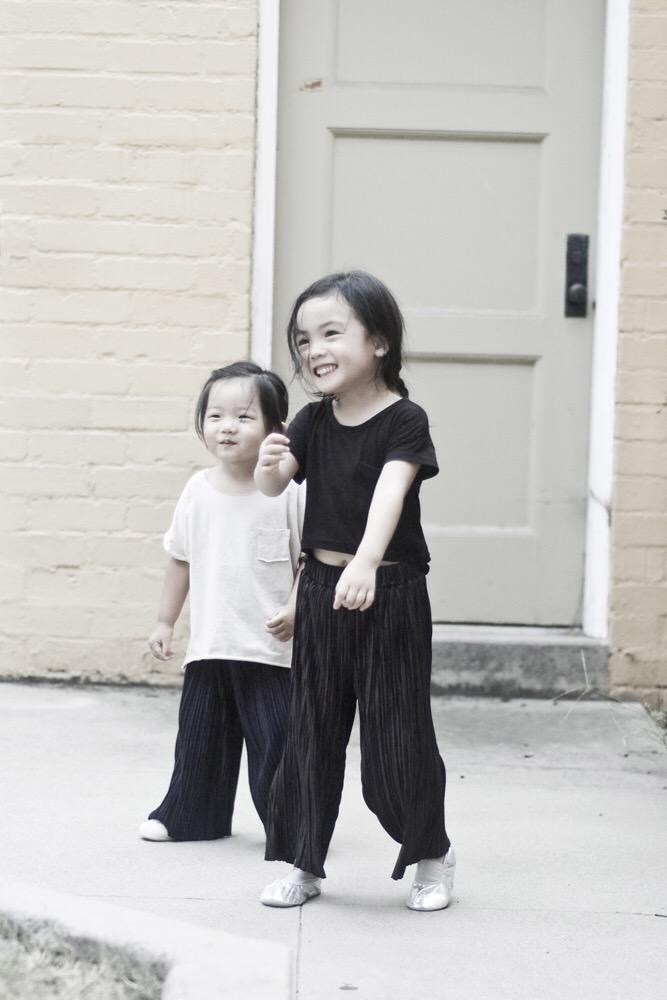 pommedorbaby's tweet photo. KIDS version of Wide PLEATS Pants are now available!
Find mommy&amp;me matching looks at
http://t.co/ejmDed2LoO http://t.co/RGeS9N9qnT