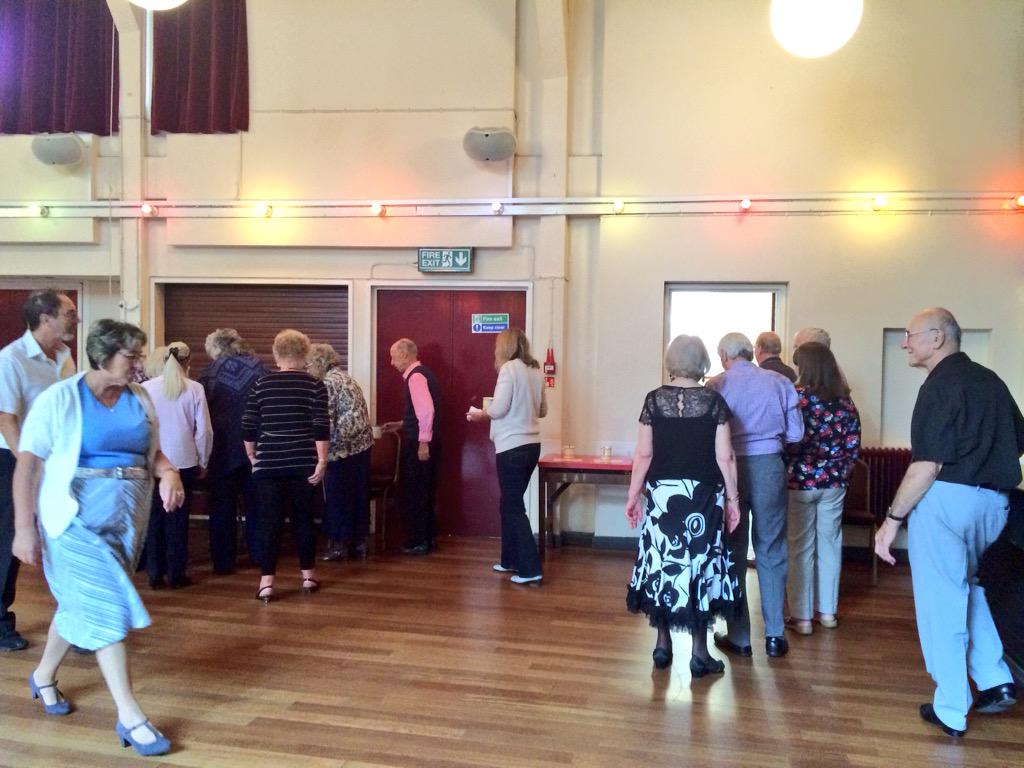 nowney77's tweet image. Tesco was helping out in the #community at #westdrayton today they all loved the #finest cakes.#Theysureknowhowtomove