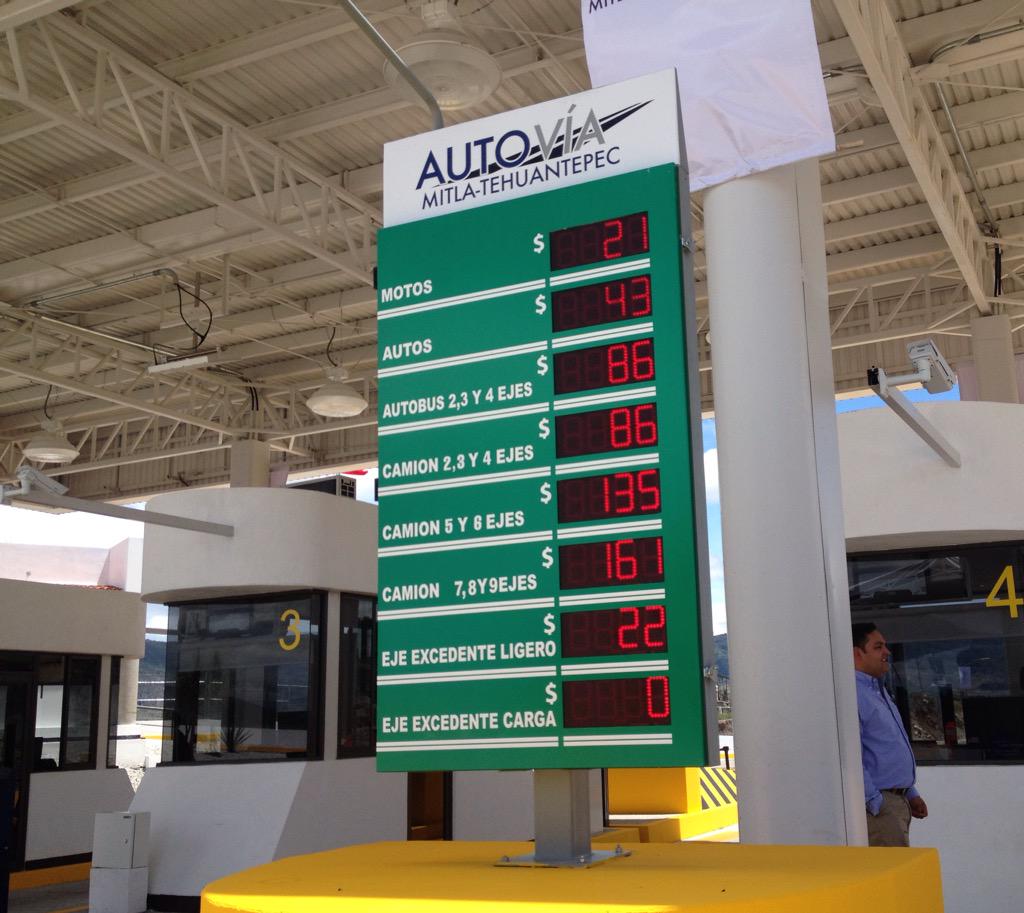 Inauguran Cué y Ruiz Esparza autopista Mitla-Tehuantepec - CPhozaZUkAApFjI