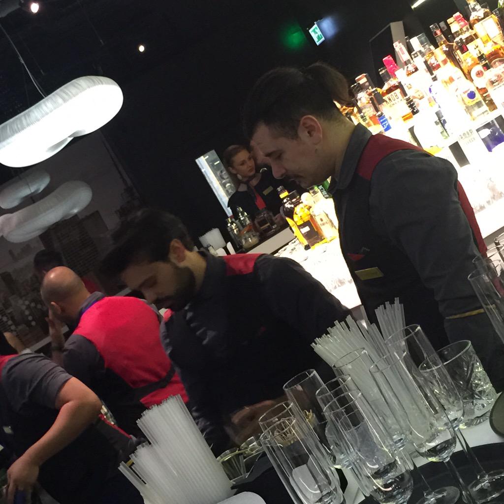 Cocktails, bites, tunes - we're excited that guests of <a href="/delta/">Delta</a> <a href="/virginatlantic/">virginatlantic</a> are getting to #discoverNYLON