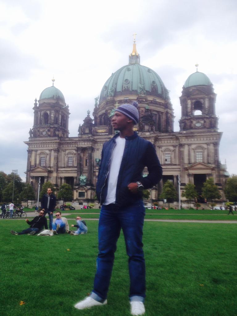 OscarBDance's tweet photo. The beauty of Berlin # Germany#Fun http://t.co/VFLXr77Jtl