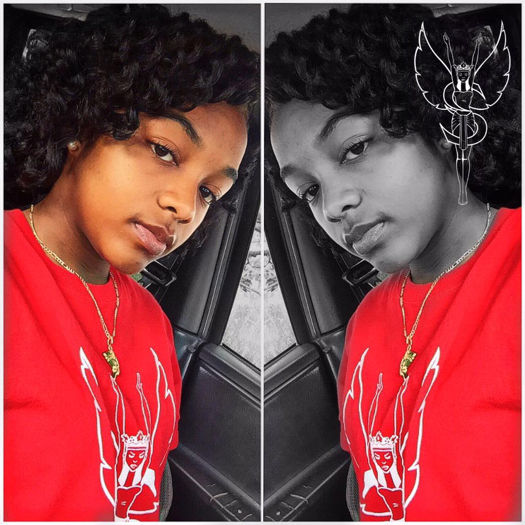 __BMD's tweet photo. Sπ΄Mπ΄D #SistersMakingADifferenceπ― #SMDQueen #QueenJaz #AwarenessApparel #π
°π
° @__jmb0616 http://t.co/DqH3dZ7PWj