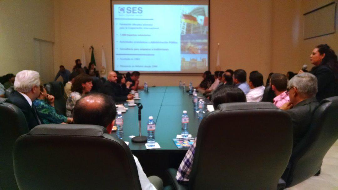 Presentación del Proyecto "Sistema Inteligente de Gestión de Residuos" en <a href="/LaPiedadUNIVA/">UNIVALaPiedad</a>