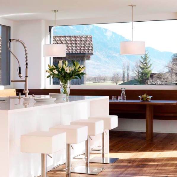 Nice kitchen with a view in beautiful Switzerland #leichtkuechen #architecture #kitchens #interiordesign #switzerland
