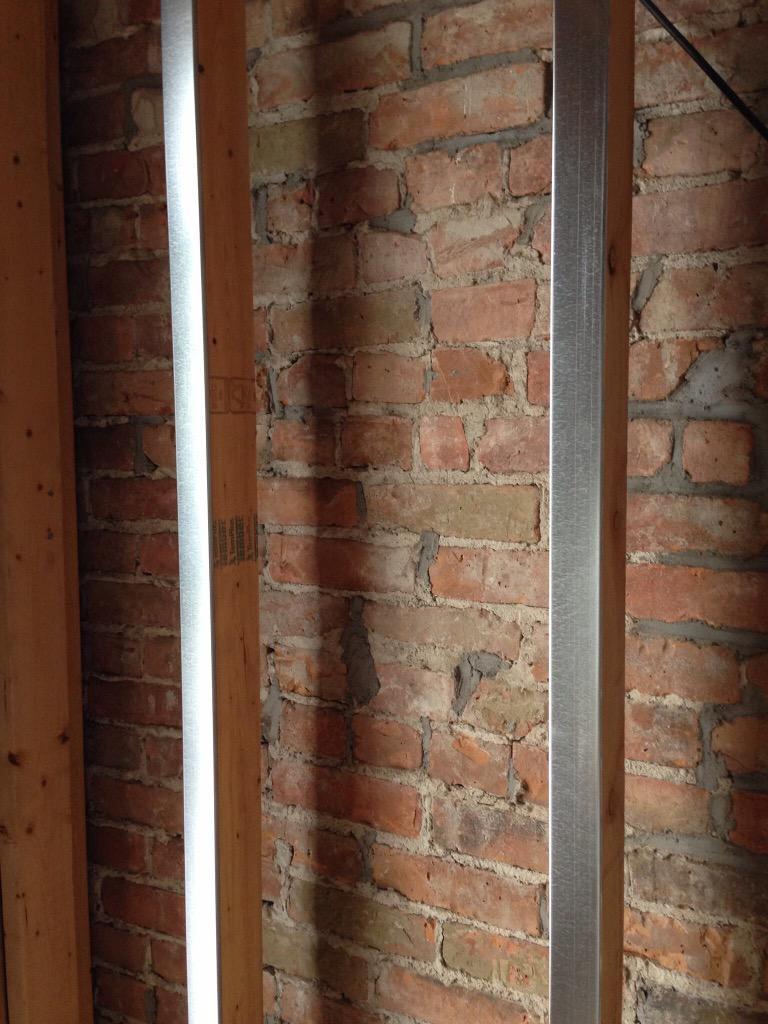 pa_insulation's tweet photo. RT http://t.co/D50CwTxVU3 Reusable #CleanStud makes #Spray #Foam #Insulation Installation Easier,Better,Cleaner
… http://t.co/RAqKGKPO2z