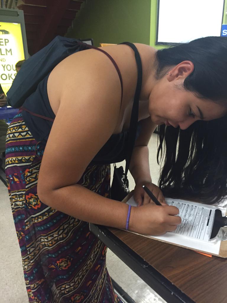 BGTX_CC's tweet photo. Kelly Flores, first time voter registration &amp; took 2 cards home to get her parents registered #CelebrateNVRD @BGTX http://t.co/w9zdJ1gmxV