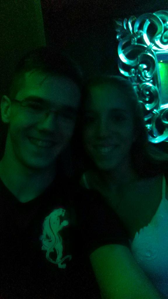 sandriitaa16's tweet photo. Porque le quiero y punto @_Alejandrosm (P1VJ) #1 http://t.co/EECbMSeg16