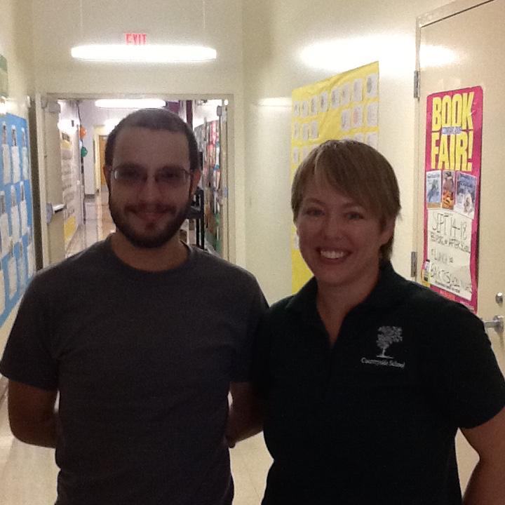 CSideAlumni's tweet image. Recent visits to our students from sibling alums - one art, the other all thgs Apple - #CSidePride.