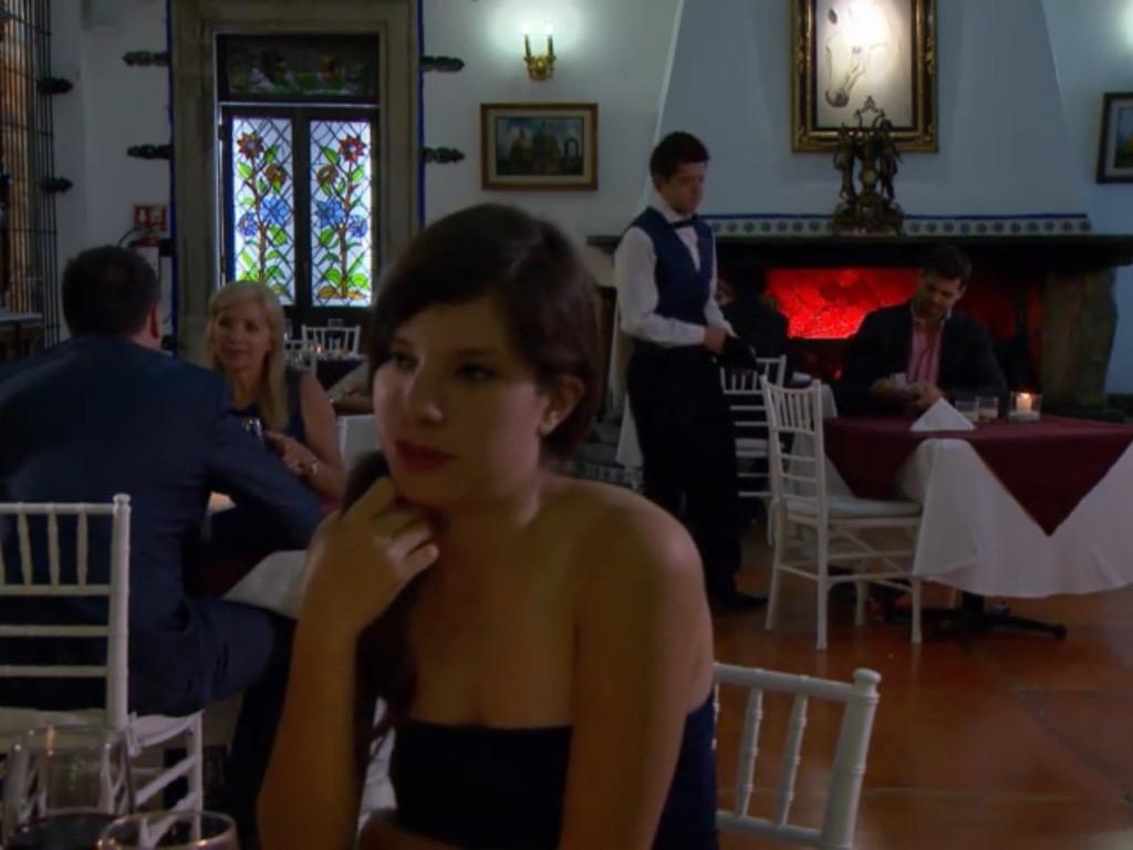 FcAleGarcia's tweet photo. [Capturas] #Cp75 #AmorDeBarrio [18-09-15] #TeamLauraYRaúl #LaMejorPareja #LauraYRaúl @AleGarcia_Of @Tv_pedromoreno 💕🔗 http://t.co/Gs2MdIfJd4
