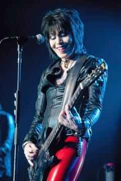 I Love Rock n\ Roll.... and Joan Jett. Happy Birthday!! 