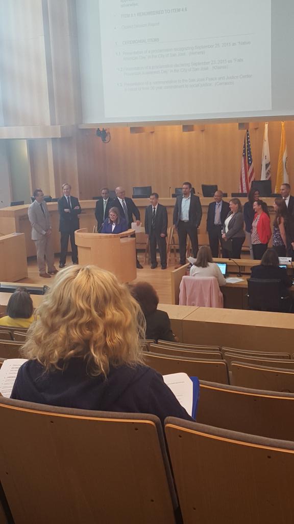 mrnevergivup's tweet photo. #Sit2StandChallenge at City of San Jose Council meeting. @CityofSanJose http://t.co/BUJxGdsiqC