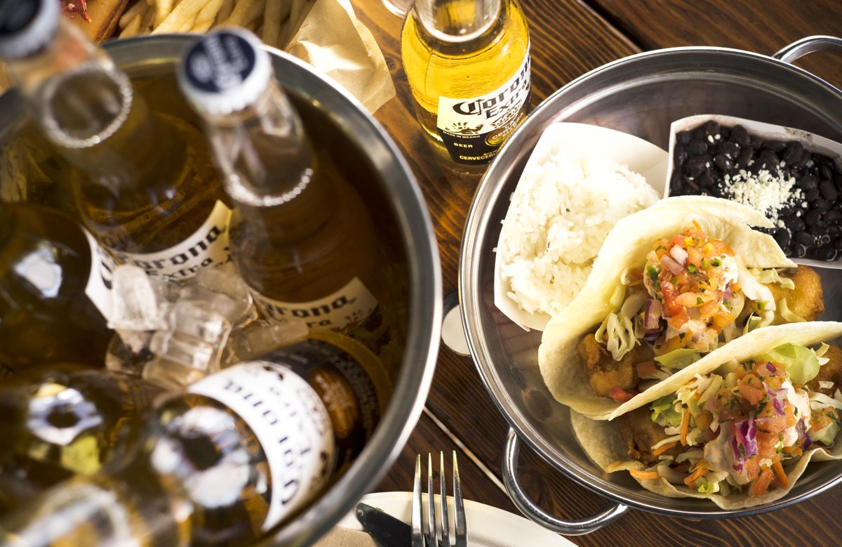 TheAlbrightSM's tweet image. Beer Battered Fish Tacos! Happy Taco Tuesday!  #thealbright #tacotuesday #santamonica #seafood