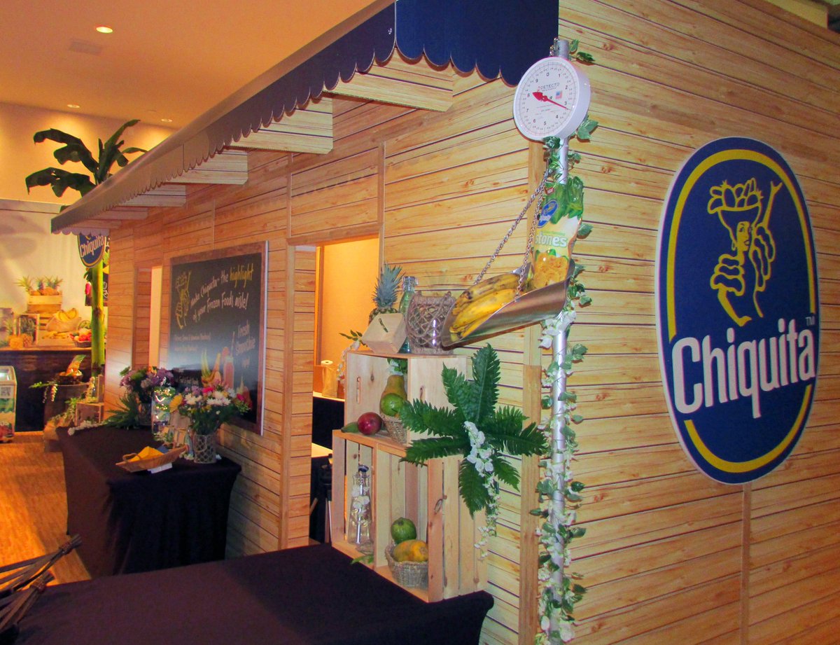 costexctp's tweet photo. This is not wood... @ctpboxes did an amazing job at the "Chiquita" show at the Fountain Blue Hotel! #ctpboxes #costex http://t.co/f3RolkIW4T
