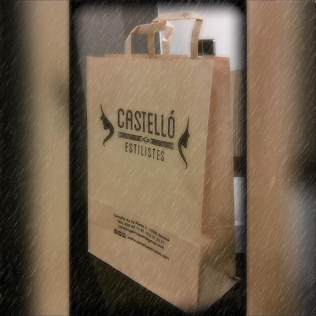 CastelloEstilis's tweet photo. Bosses noves amb la  #tardor.. @CastelloEstilis .Deixa't assessorar amb la roba, colors, pentinat.. personalitzat ! http://t.co/hk7TZwuQTx