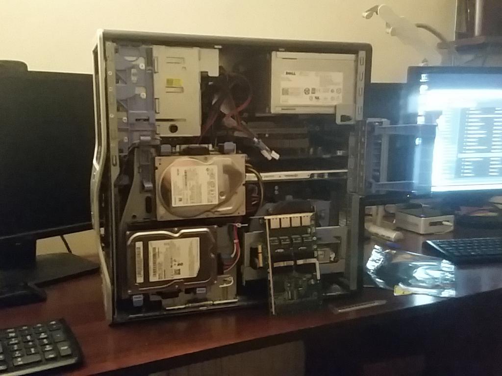 tbirt666's tweet photo. Trying to find space for a 4 port nic board in an over crowded box at 10.30pm #livingthedream http://t.co/Km94YRjONs