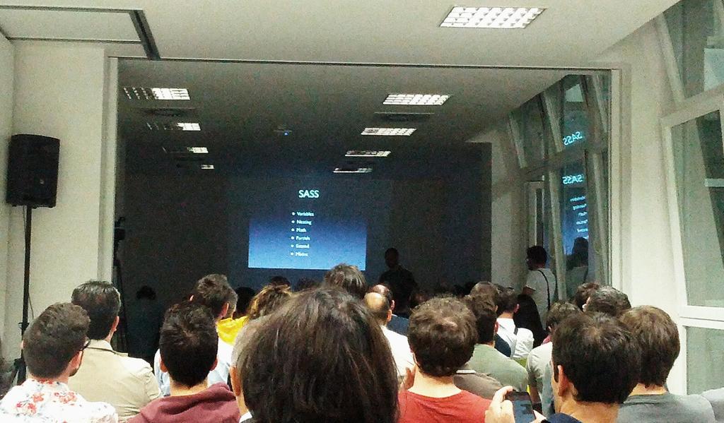 JimmyGOrsucci's tweet photo. #Css, #Sass e #Compass raccontati allo #YOOXlabsTechEvent http://t.co/GDdHPB3EjZ