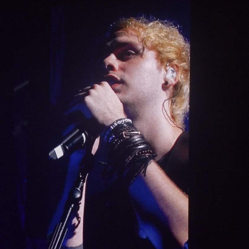 shamehollander's tweet image. #HERESTOROWYSOMEMORIES