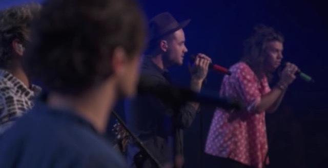 WhyLarryIsReal's tweet image. i am burning alive. my larents