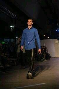 zaraterociod's tweet image. Fans Abstenerse. #ModaEnMovimiento #FashionWeek #Pipi @luclenhardt