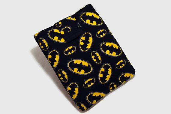 MyTabletCaseP's tweet photo. #batman #marvelcomics - Foam Padded #tabletecase for #ipad #kindle #etsymntt #integritytt http://t.co/p9bbXthmvJ http://t.co/ASyoTqvXI5