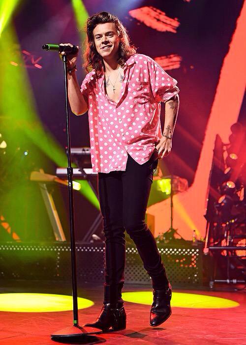 NarryMyDream's tweet image. #PleaseDontAskMeTo not talk about one direction bc I will anyways 

#MadeInTheAM 

#AppleMusicFesitval