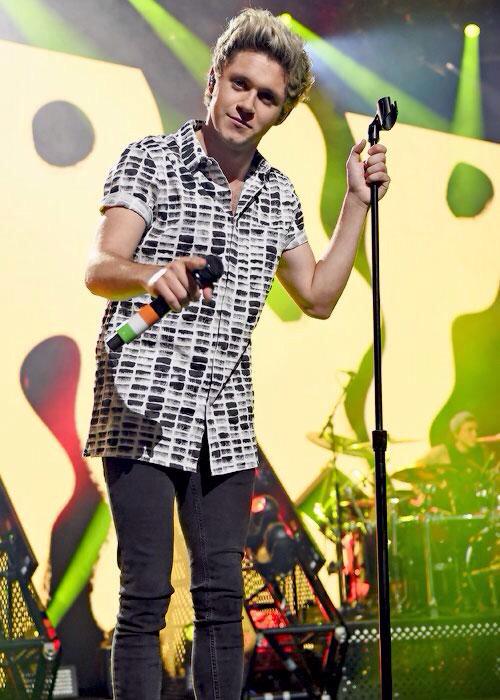 NarryMyDream's tweet image. #PleaseDontAskMeTo not talk about one direction bc I will anyways 

#MadeInTheAM 

#AppleMusicFesitval